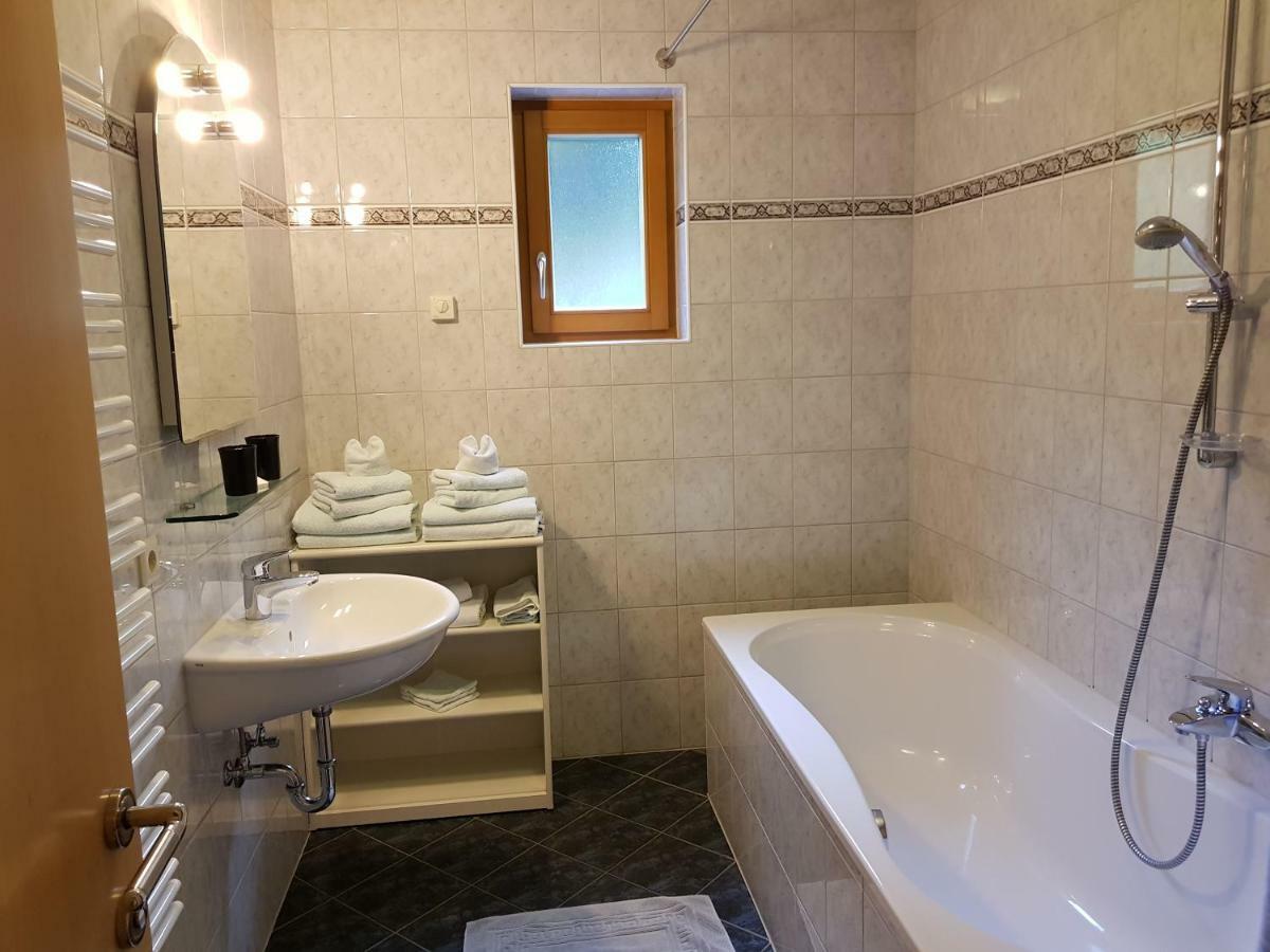 באד הופגסטין Ferienwohnung Lenz מראה חיצוני תמונה